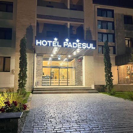 Făget Hotel Padesul المظهر الخارجي الصورة